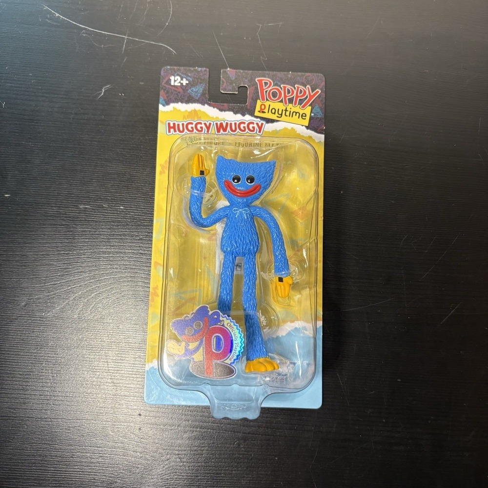 McFarlane Toys- Poppy Playtime Huggy Wuggy 4.5in Bendable Figure IN HAND